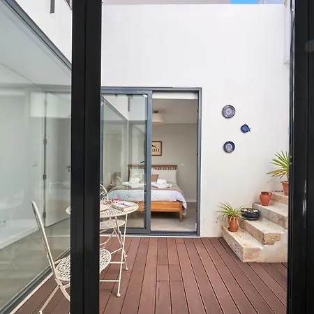 Charming House With Terrace In Lisbon.wifi. * Lizbona