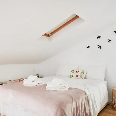 Charming House With Terrace In Lisbon.wifi. Вилла *